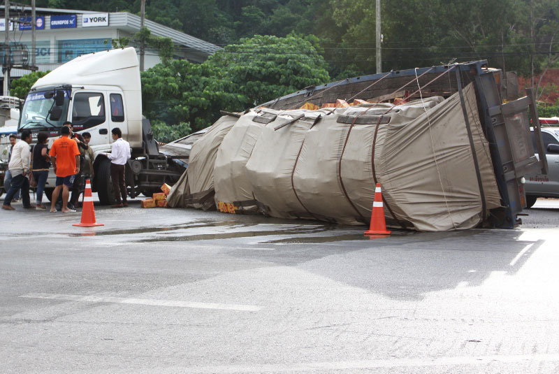 Опрос The Phuket News: Кого на дорогах не любят?