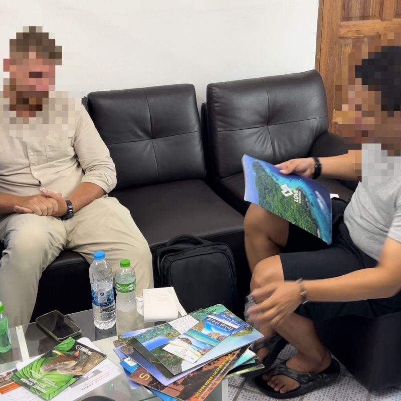 Гражданин Румынии арестован за нелегальную работу на Пхукете. Фото: Phuket Tourist Police