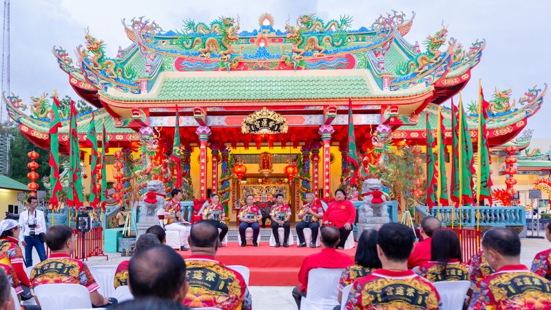 Сек Лосо выступит на 139-летии главного китайского храма Чалонга