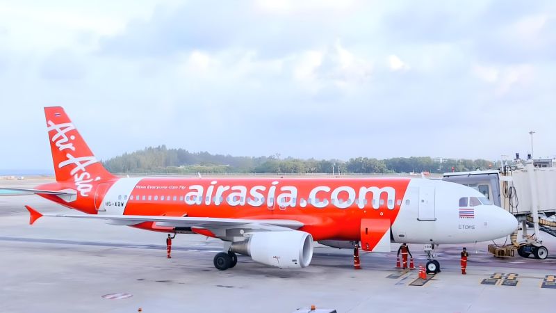 AirAsia добавила в расписание два рейса на Пхукет из Индии и один рейс из Камбоджи. Фото: AOT Phuket